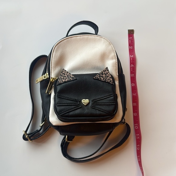Betsy Johnson Black and Cream Cat Mini Backpack - Picture 8 of 9